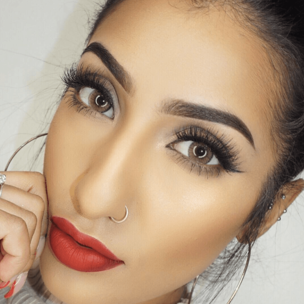 Natural Colors Ocre colored contacts by Solotica